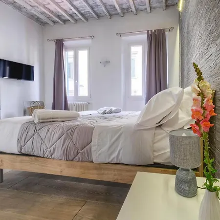 Moderno A 2 Minuti Dalla Stazione Con Ac E Wifi Apartment *