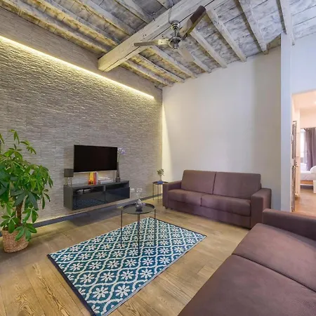 Moderno A 2 Minuti Dalla Stazione Con Ac E Wifi Apartment