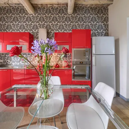 Moderno A 2 Minuti Dalla Stazione Con Ac E Wifi Apartment *